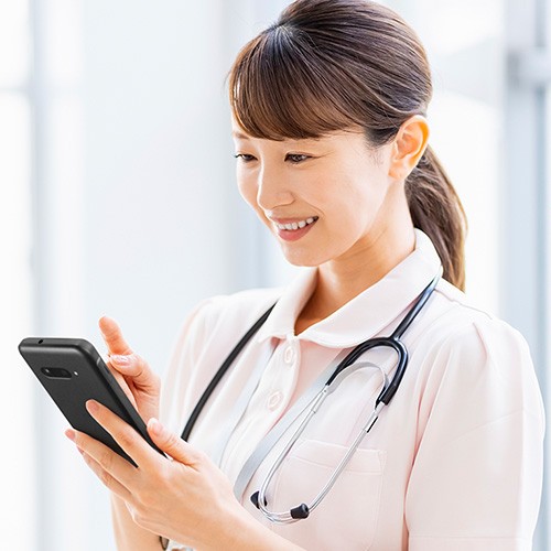 京セラ製スマートフォン