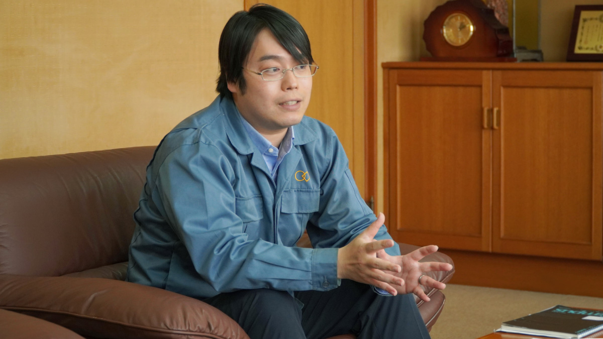 和歌山染工株式会社 直販事業部 本部長 髙垣知裕様